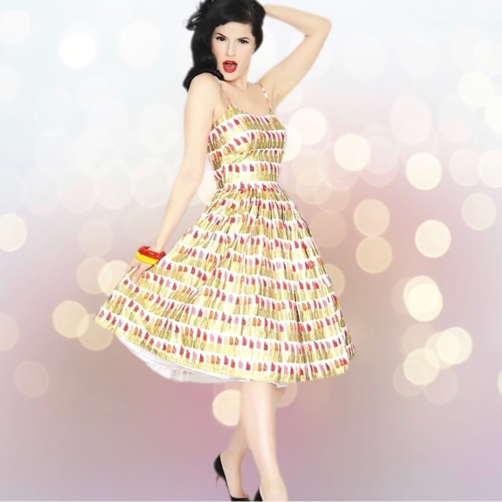 Bernie Dexter XS Pin-Up Retro Style Dress with Pockets Gold & White Lipstick